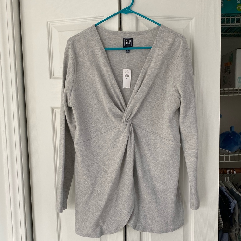 Gap maternity sweater, NWT